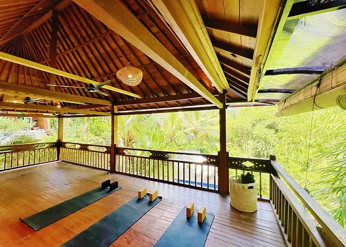 Lai's - Jungle Escape Aparthotel 4*
