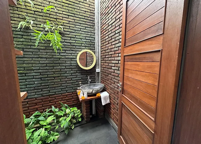 Lai's - Jungle Escape Aparthotel Ubud